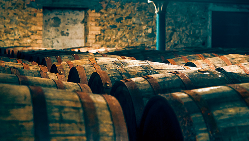 透過過桶工藝，為威士忌換穿風味新衣，擁有多層次酒香。