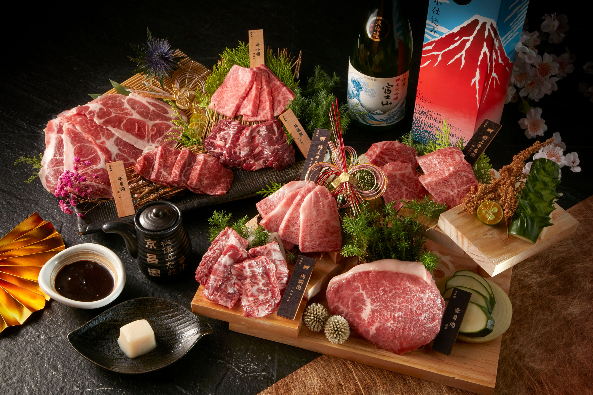 在家也能烤出道地日式燒肉，與家人好友共享奢華美味。（圖片來源／開丼）