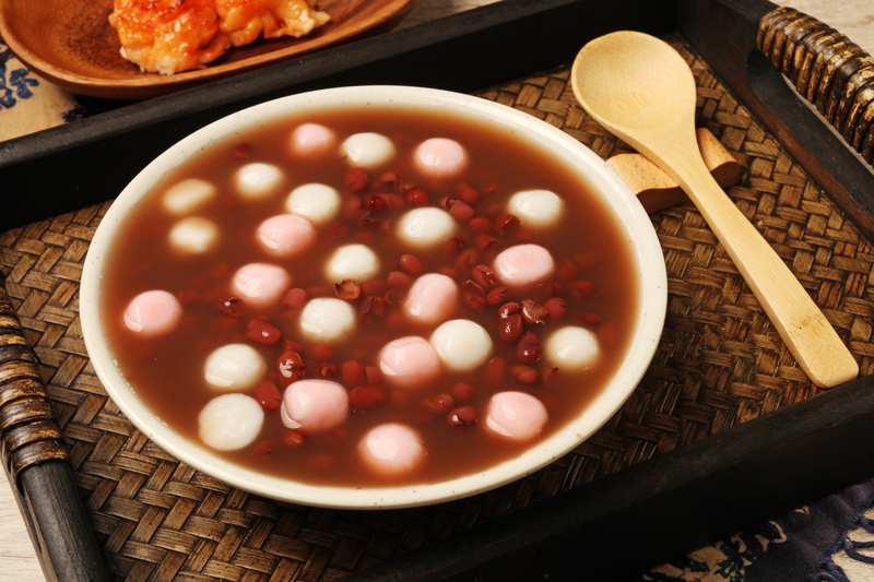 以食補角度來看，紅豆性溫熱，最適合在冬至以後小寒時節滋補身體。（圖片來源／dreamstime）