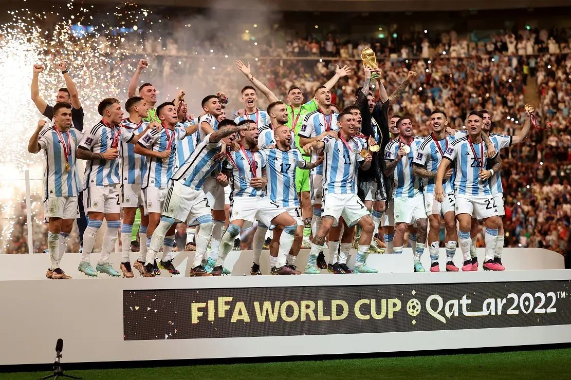 2022年，阿根廷在時隔36年後再次拿到世界盃冠軍。（圖片來源／阿根廷國家足球隊粉絲頁）