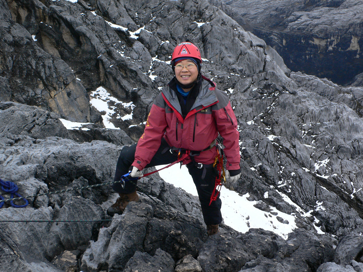 江秀貞攀登大洋洲卡茲登茲峰。（圖片來源：江秀真提供）