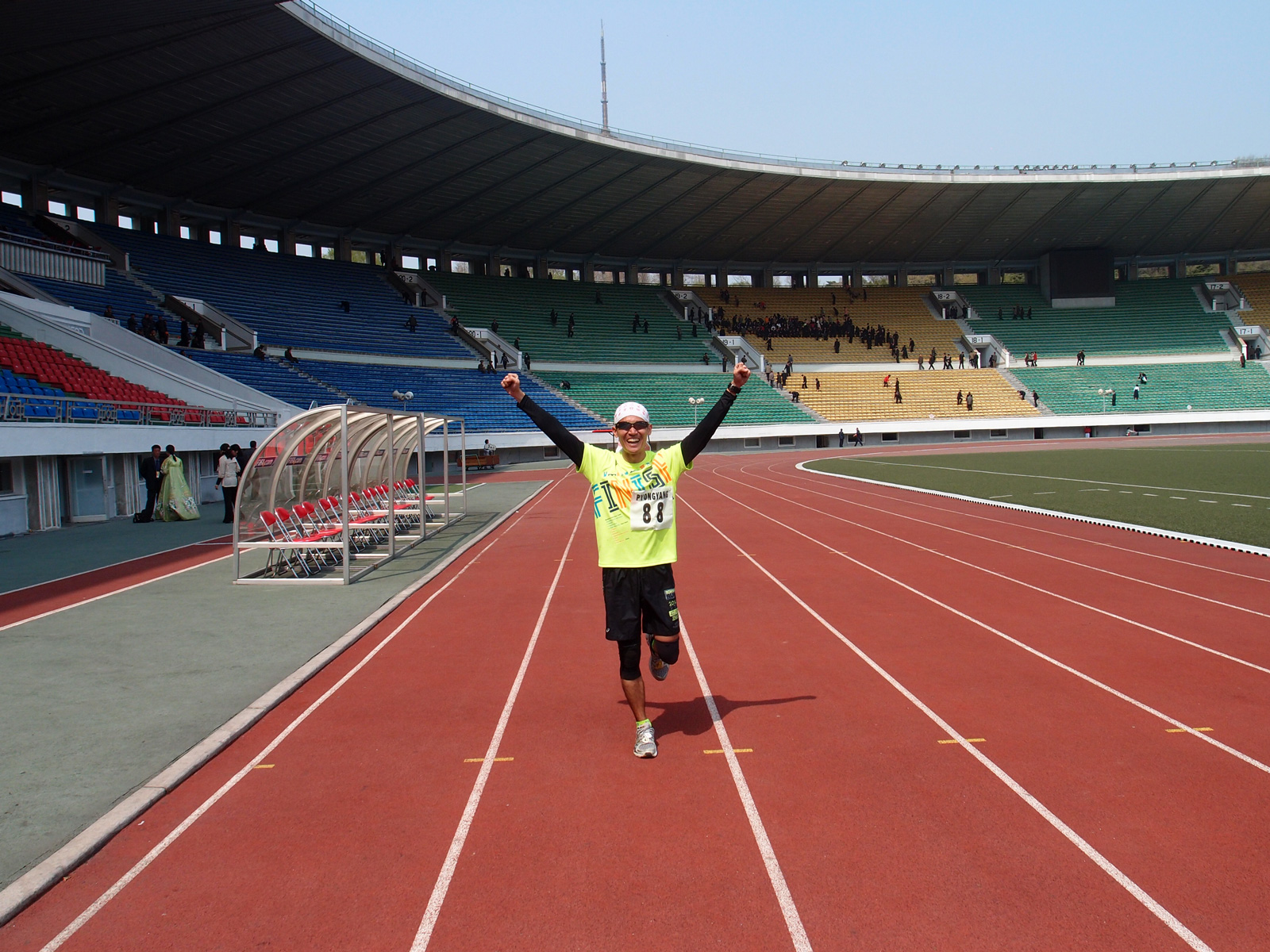 方俊強是台灣第一位參加平壤馬拉松的業餘選手。（圖片來源／方俊強）