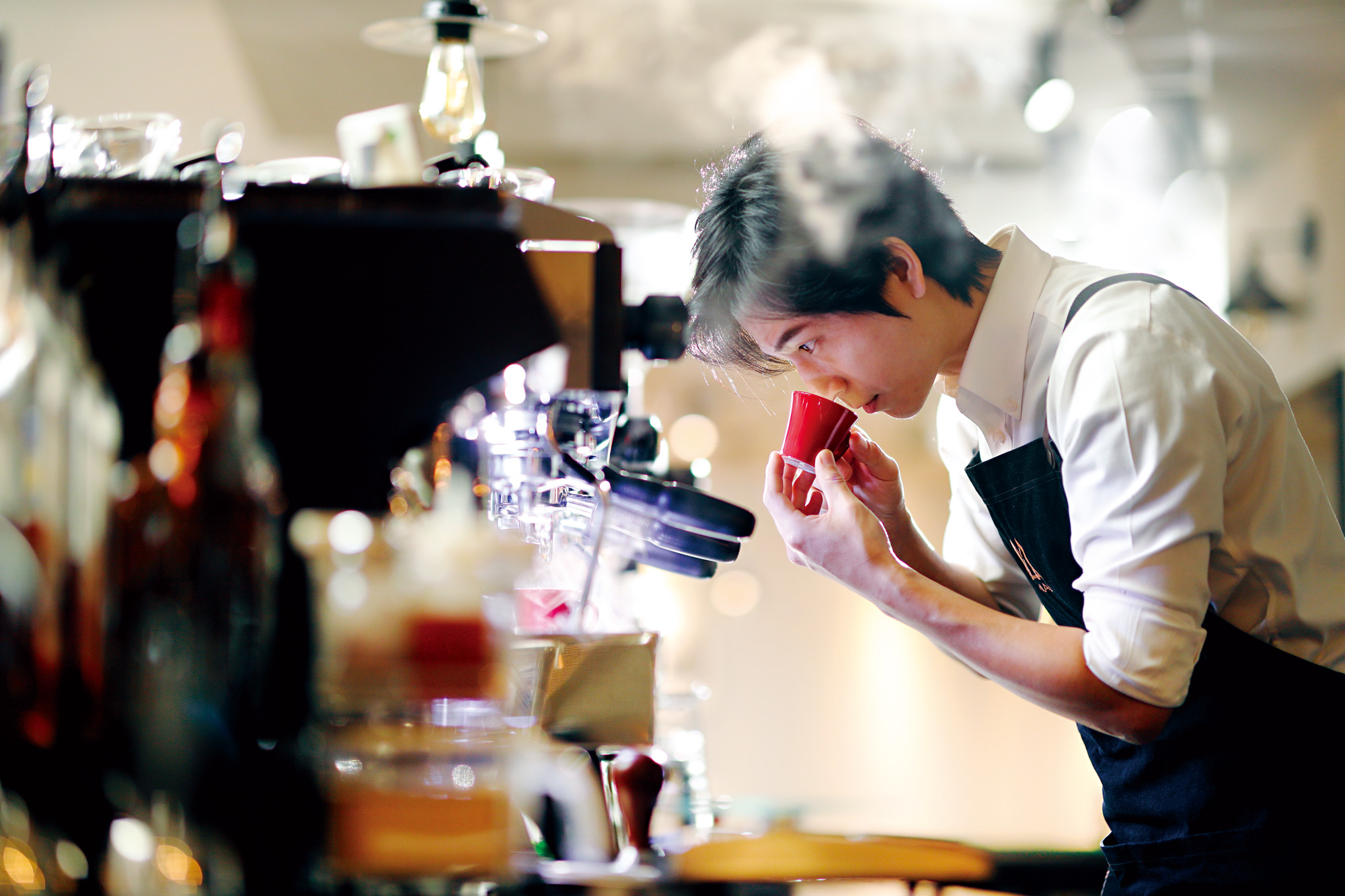 4MANO CAFFÉ經營者張仲侖，在2018年獲得義式咖啡（espresso）世界冠軍。（攝影／張世平）