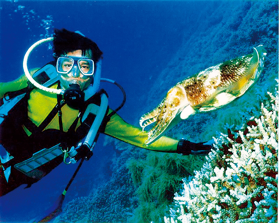 林文政考過Rescue潛水執照，也玩過海底攝影。（圖片來源／林文政）