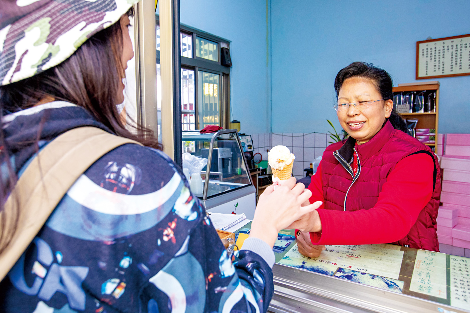 開在路邊的哇拉蜜（Walami）法式手工冰淇淋店，是台法混搭的異國驚喜。（攝影：郭涵羚）