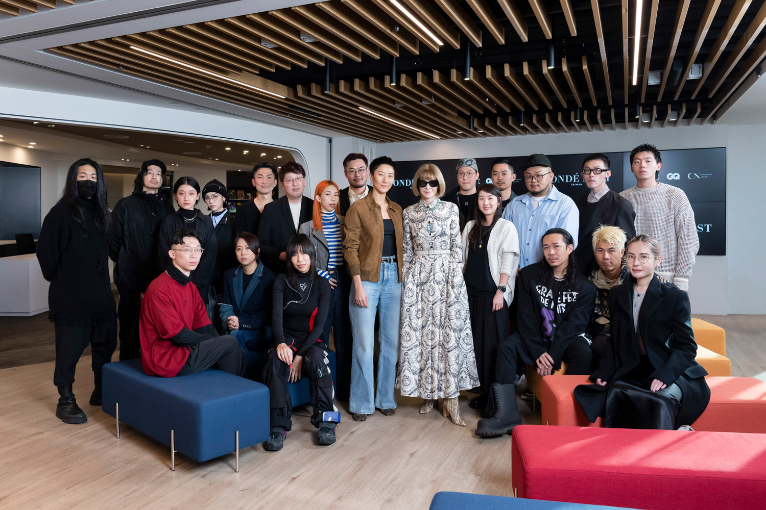 安娜・溫圖來台，與台灣時尚設計師進行交流論壇。 （圖片來源：Vogue Taiwan提供）