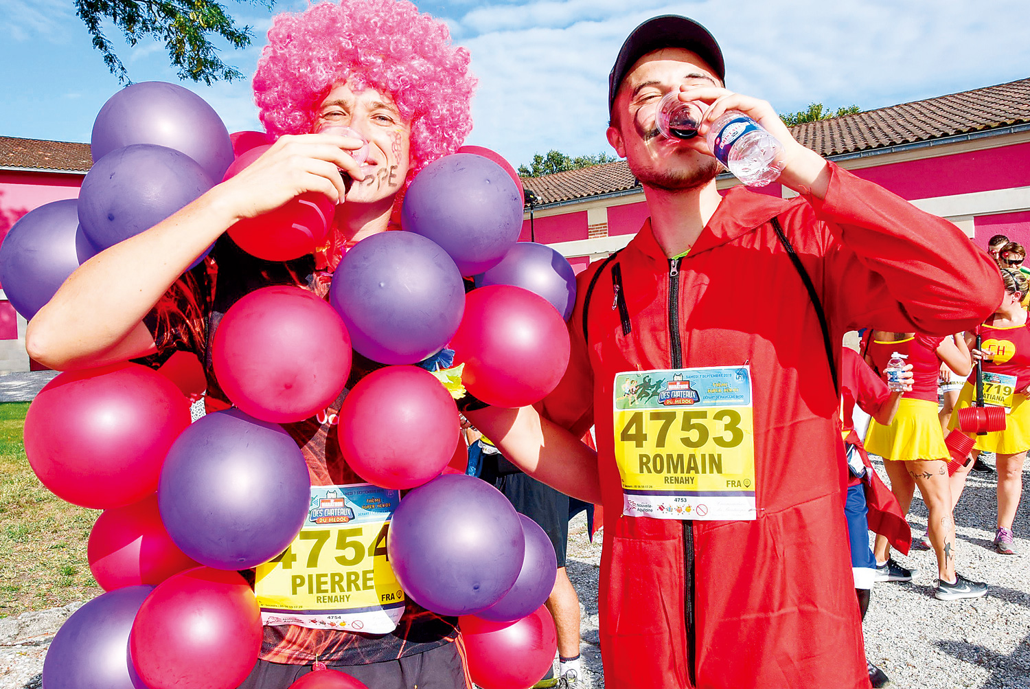 可以沿途嗑生蠔、喝紅酒的法國紅酒馬拉松（Marathon Du Médoc）。（圖片來源：達志影像）