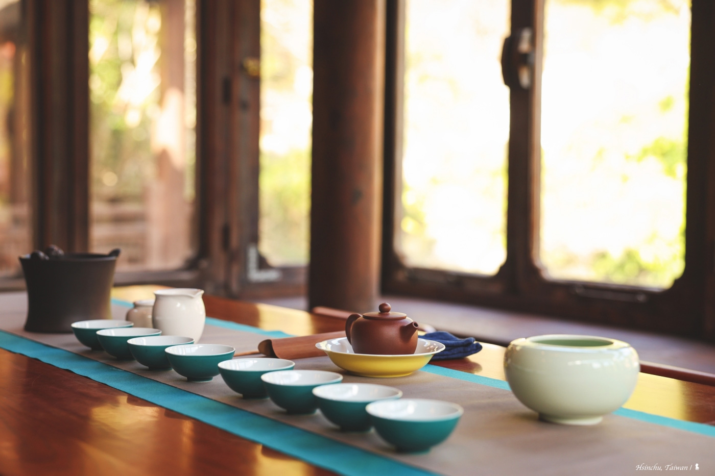 在優美「水風軒」設茶席，享受一壺東方美人茶。（圖片來源：陳耀恩提供）
