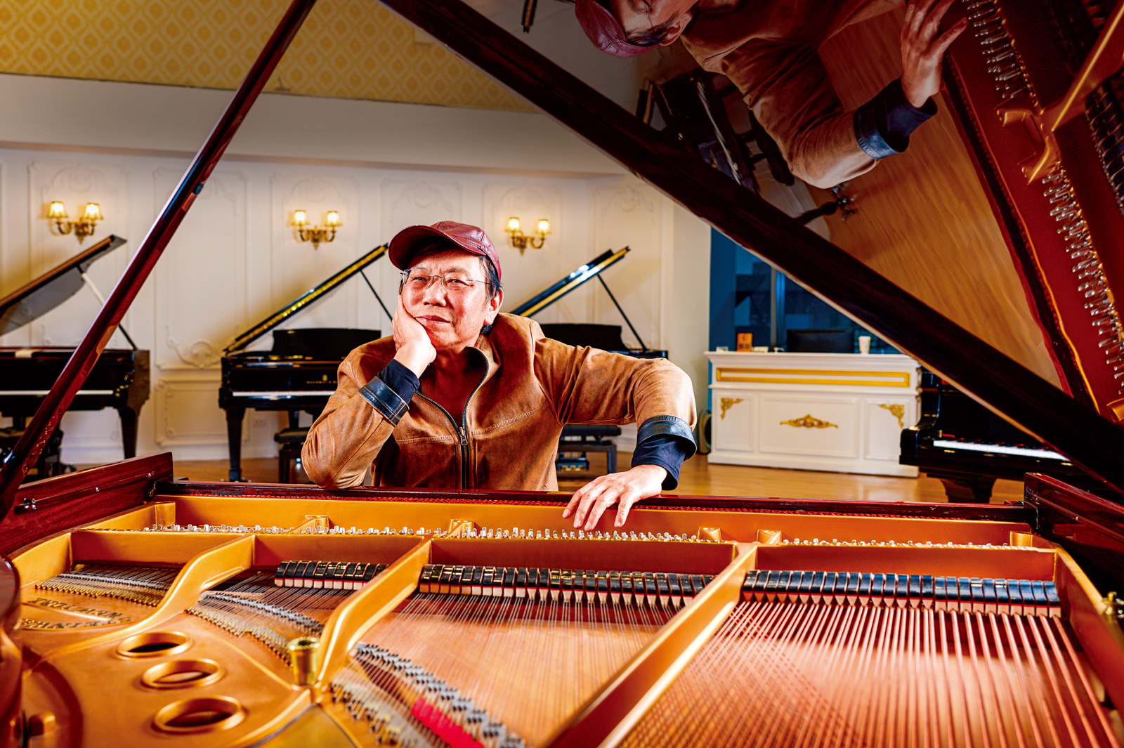 一心鋼琴的陳水勛有個願望，希望在台灣偏鄉地區開一間鋼琴博物館，藉此吸引愛琴人士觀光並帶動偏鄉經濟。（攝影：李明宜）