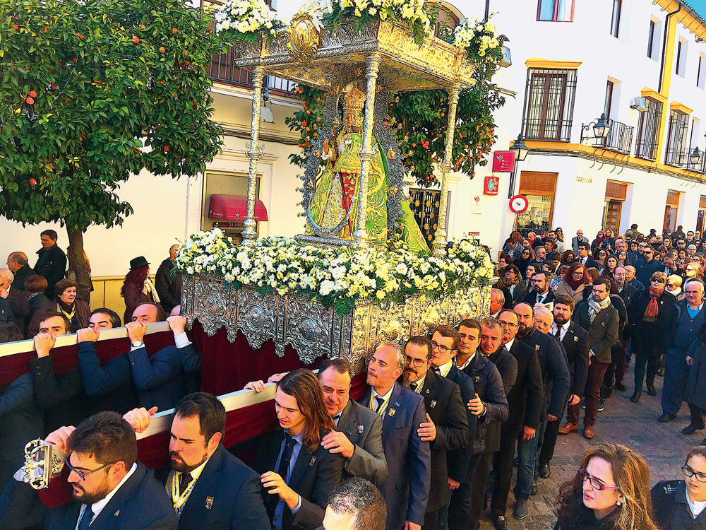 12月的西班牙是宗教的季節，西班牙人出門參訪教堂、參加宗教慶典，有如台灣農曆春節般熱鬧。（攝影：楊志弘）