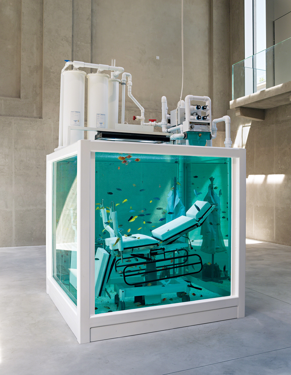 藝術金童Damien Hirst的名作《Lost Love》是必看作品。(圖片來源:Prada提供)