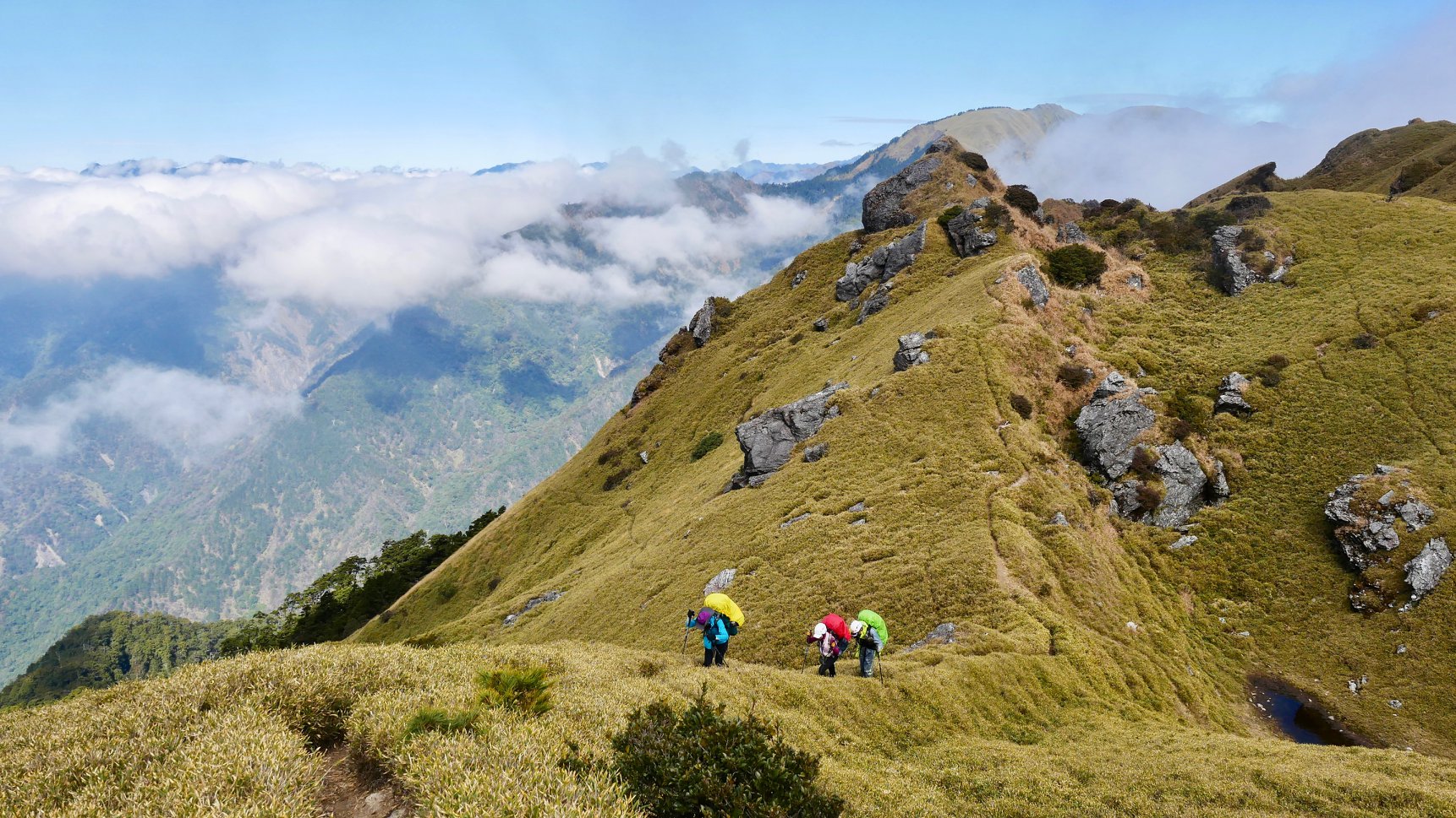 2019年邱銘隆在能安縱走留下的山岳寫真紀錄。（圖片來源：邱銘隆臉書）