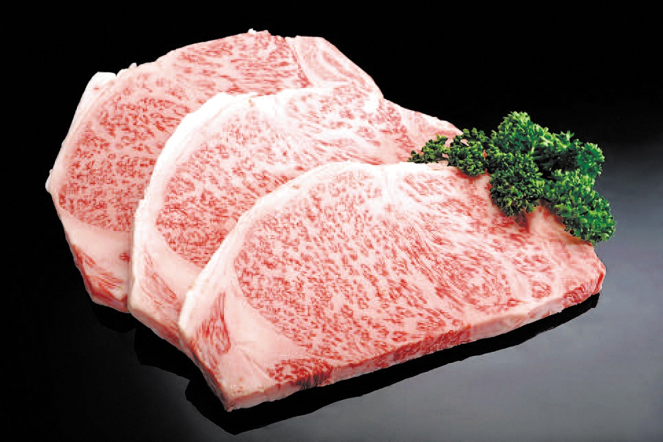 JR東日本大飯店台北即日起推日本福井縣珍稀食材「三星若狹牛」。