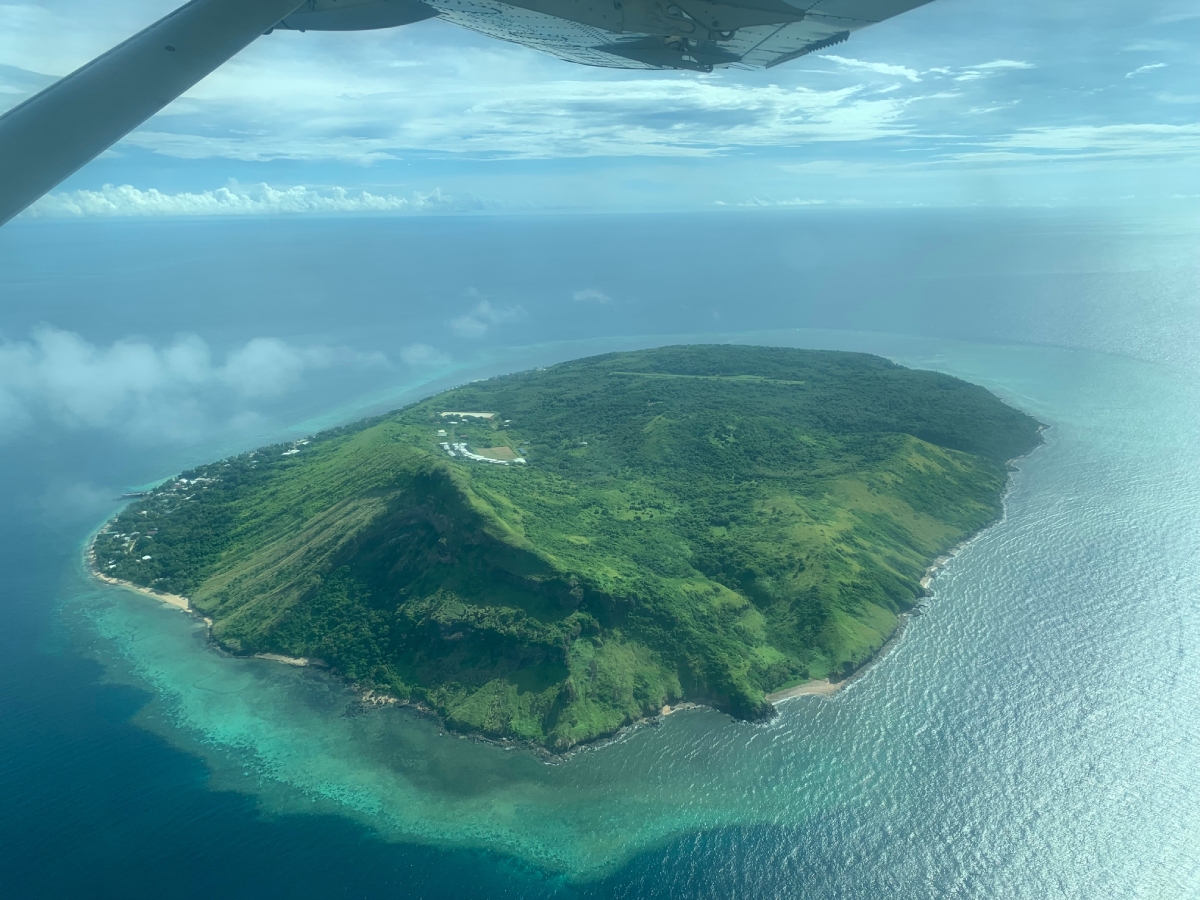艾迪．馬博與族人提出訴訟，主張世代居住在梅里 島，澳洲法院首次正式承認原住民族對土地的權利。