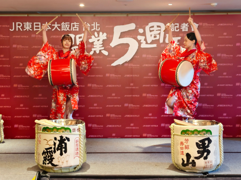  JR東日本大飯店台北開幕五週年邀請盛岡三颯舞進行演出。(圖/ JR東日本大飯店台北提供)